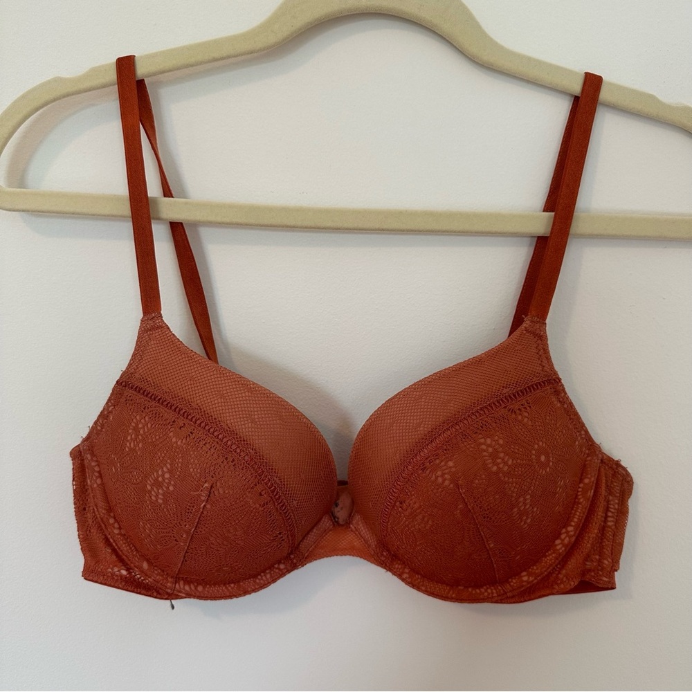 Victoria’s Secret bra